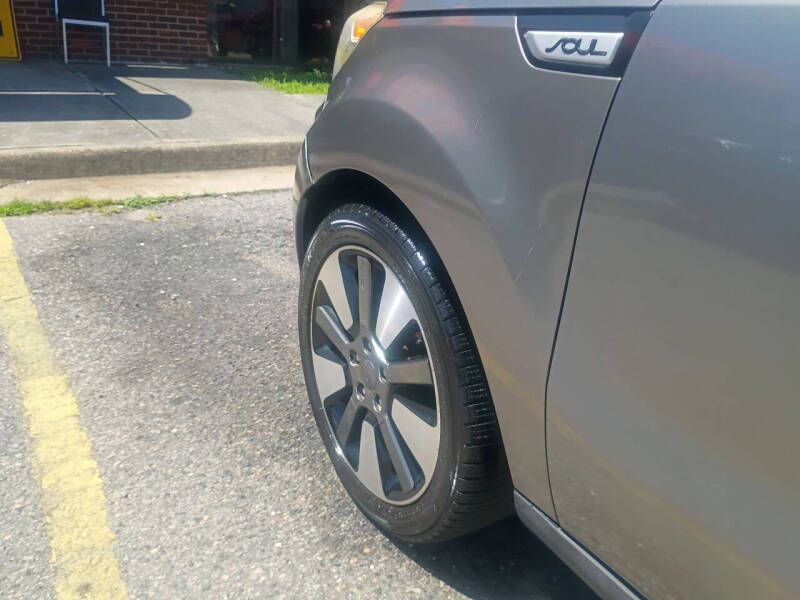2016 Kia Soul !