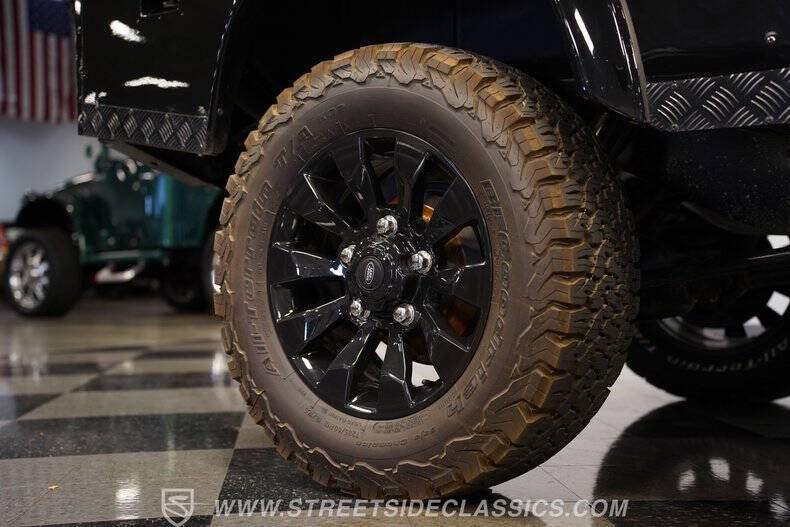 1984 Land Rover Defender