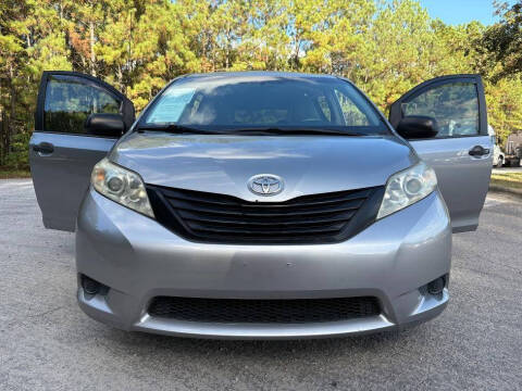 2012 Toyota Sienna