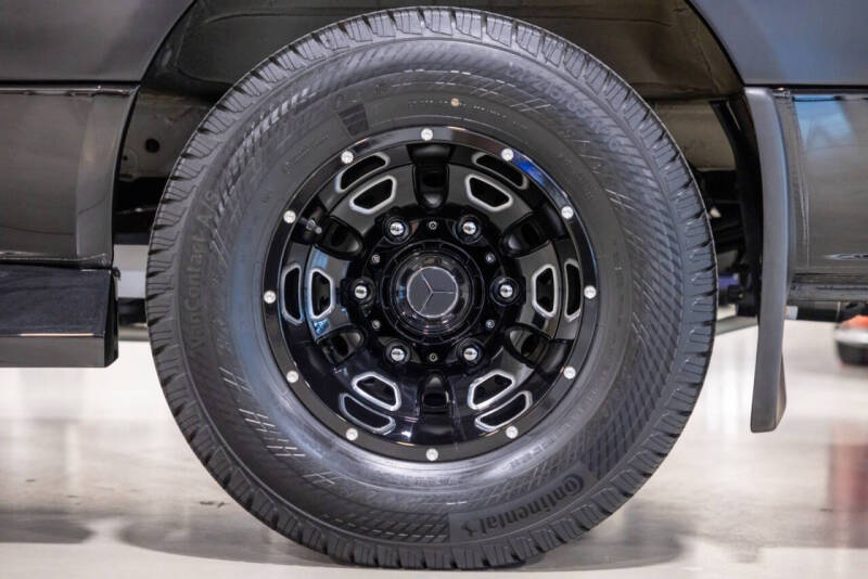 2025 Mercedes-Benz Sprinter 3500XD