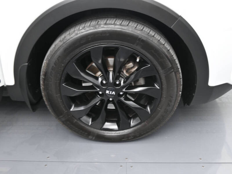 2020 Kia Sorento EX V6