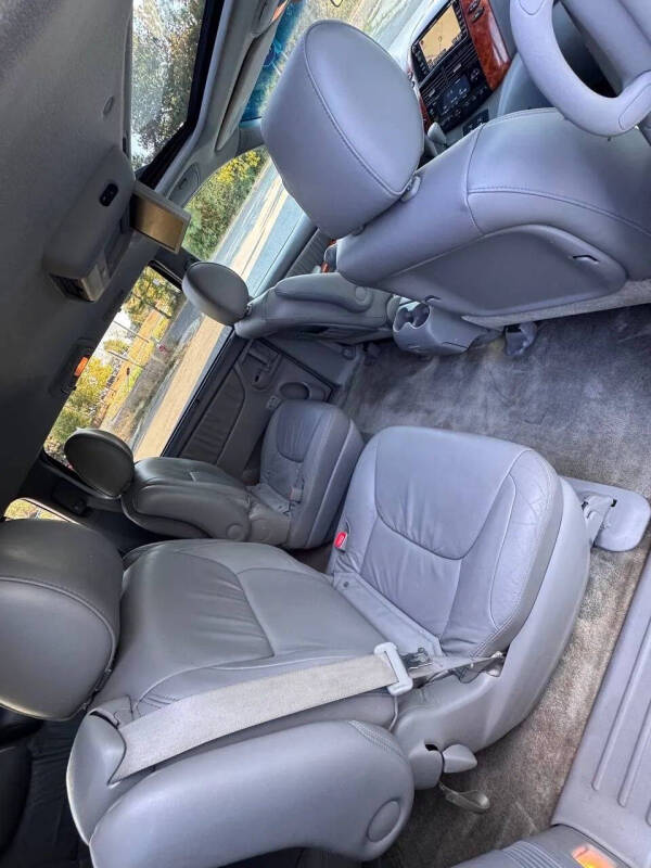 2010 Toyota Sienna