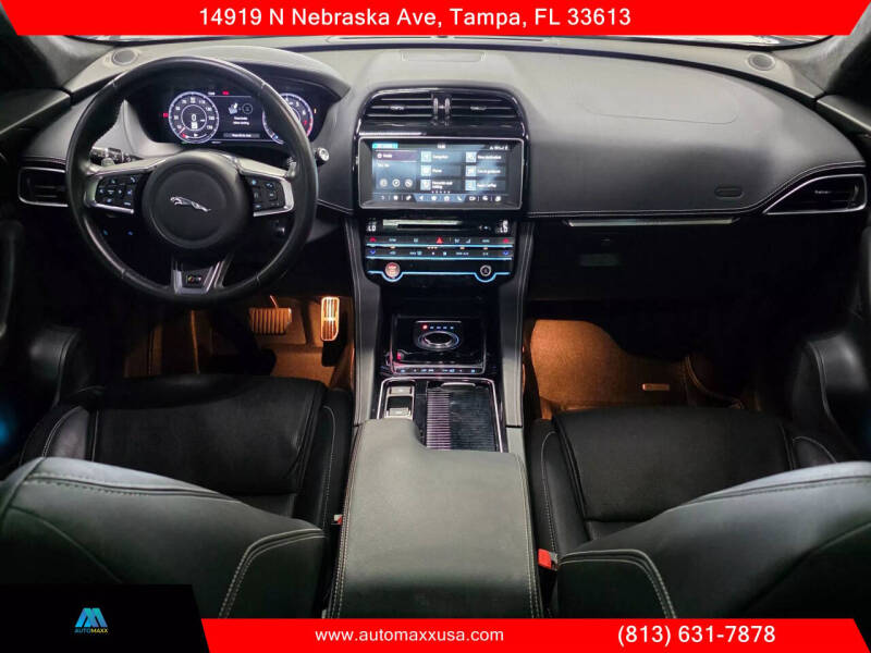 2019 Jaguar F-PACE S
