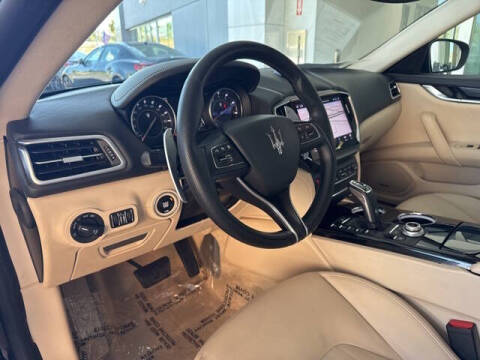 2022 Maserati Ghibli Modena