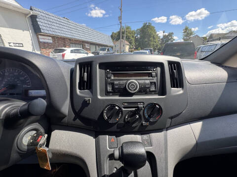 2017 Chevrolet City Express LS