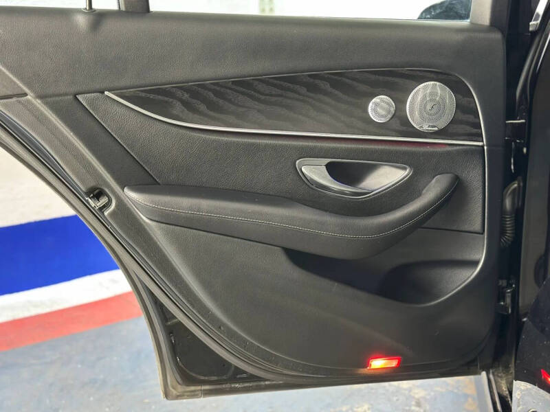 2018 Mercedes-Benz E-Class E 300
