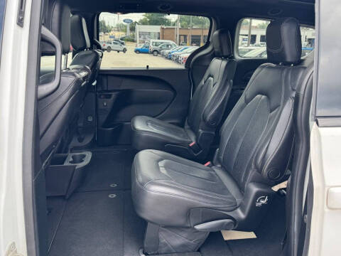 2018 Chrysler Pacifica Touring L Plus