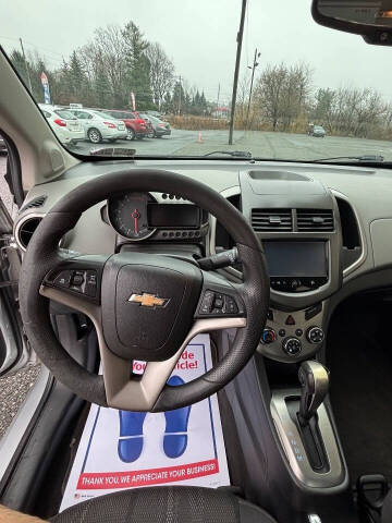 2015 Chevrolet Sonic LT Auto