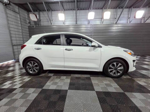 2023 Kia Rio 5-Door S