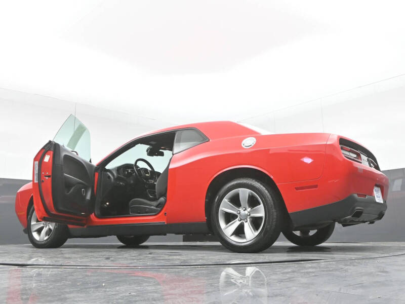 2017 Dodge Challenger SXT