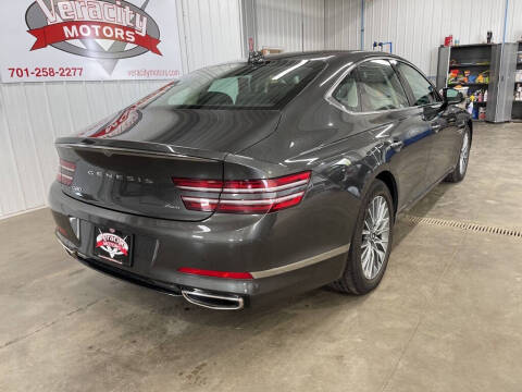 2023 Genesis G80