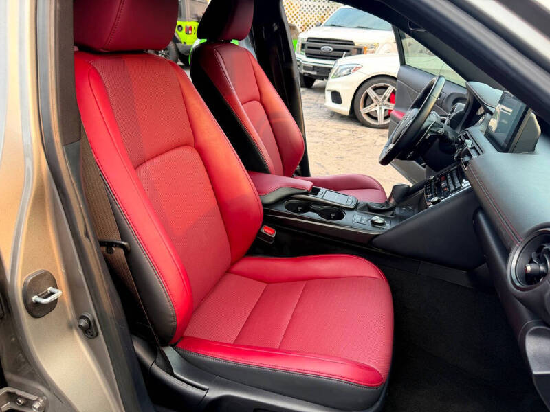 2023 Lexus IS 300