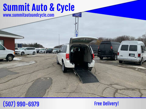 2013 Dodge Grand Caravan for sale at Summit Auto & Cycle in Zumbrota MN