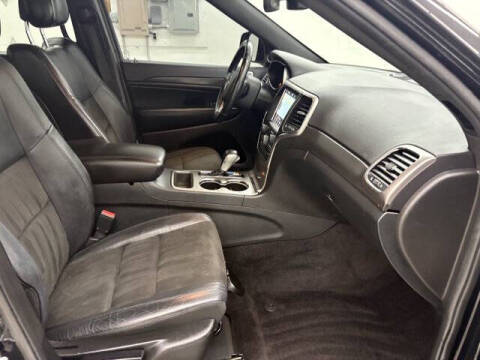 2018 Jeep Grand Cherokee Laredo E