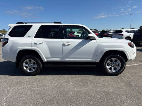 2024 Toyota 4Runner SR5