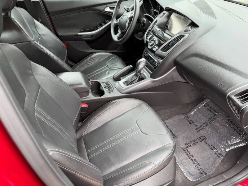 2014 Ford Focus Titanium