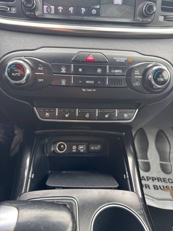 2017 Kia Sorento SX Limited V6