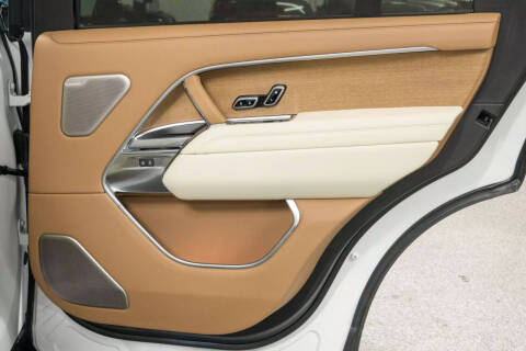 2024 Land Rover Range Rover P615 SV LWB