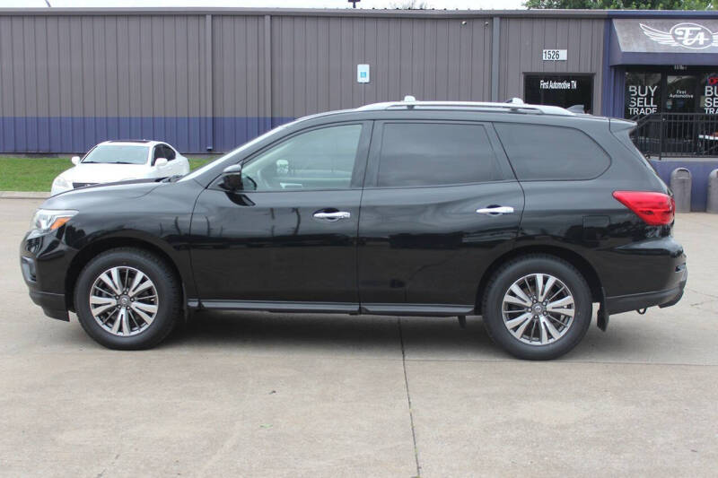 2019 Nissan Pathfinder S