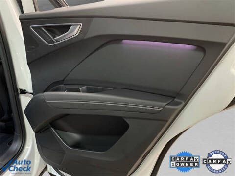 2024 Audi Q4 e-tron quattro Premium Plus 50