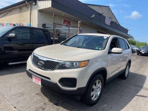 2012 Kia Sorento for sale at Six Brothers Mega Lot in Youngstown OH