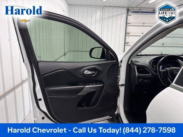 2019 Jeep Cherokee Latitude