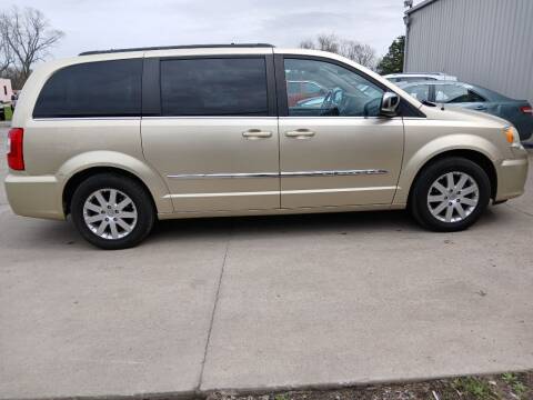 2011 Chrysler Town and Country for sale at Lakeshore Auto Wholesalers in Amherst OH