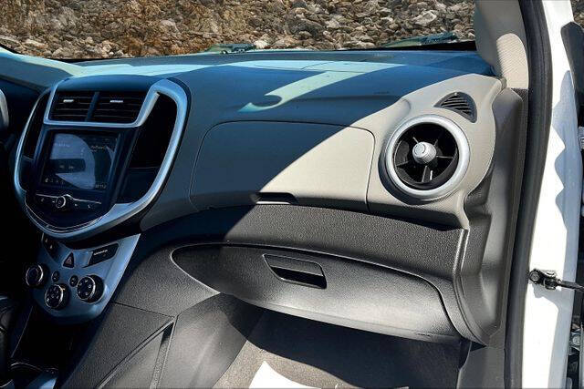 2019 Chevrolet Sonic LT Auto