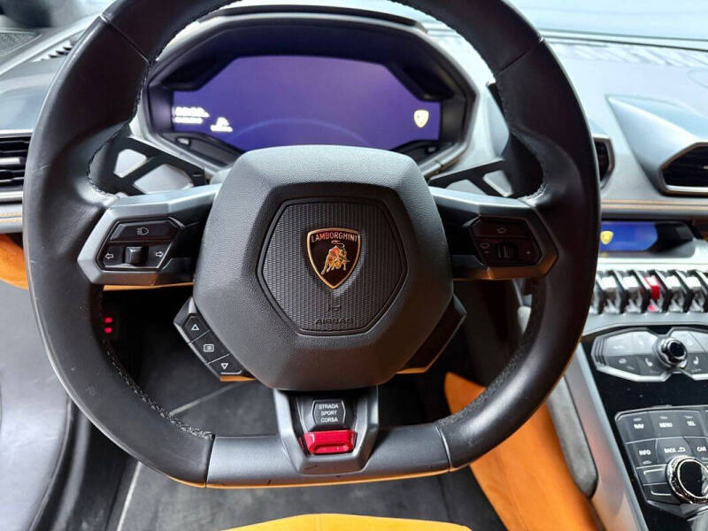 2015 Lamborghini Huracan LP 610-4