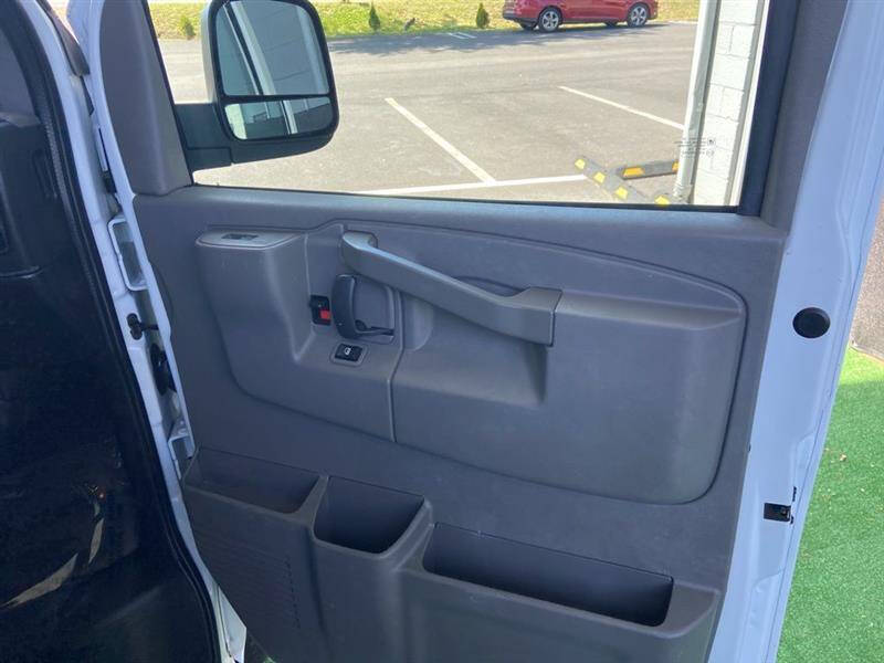 2021 Chevrolet Express 2500