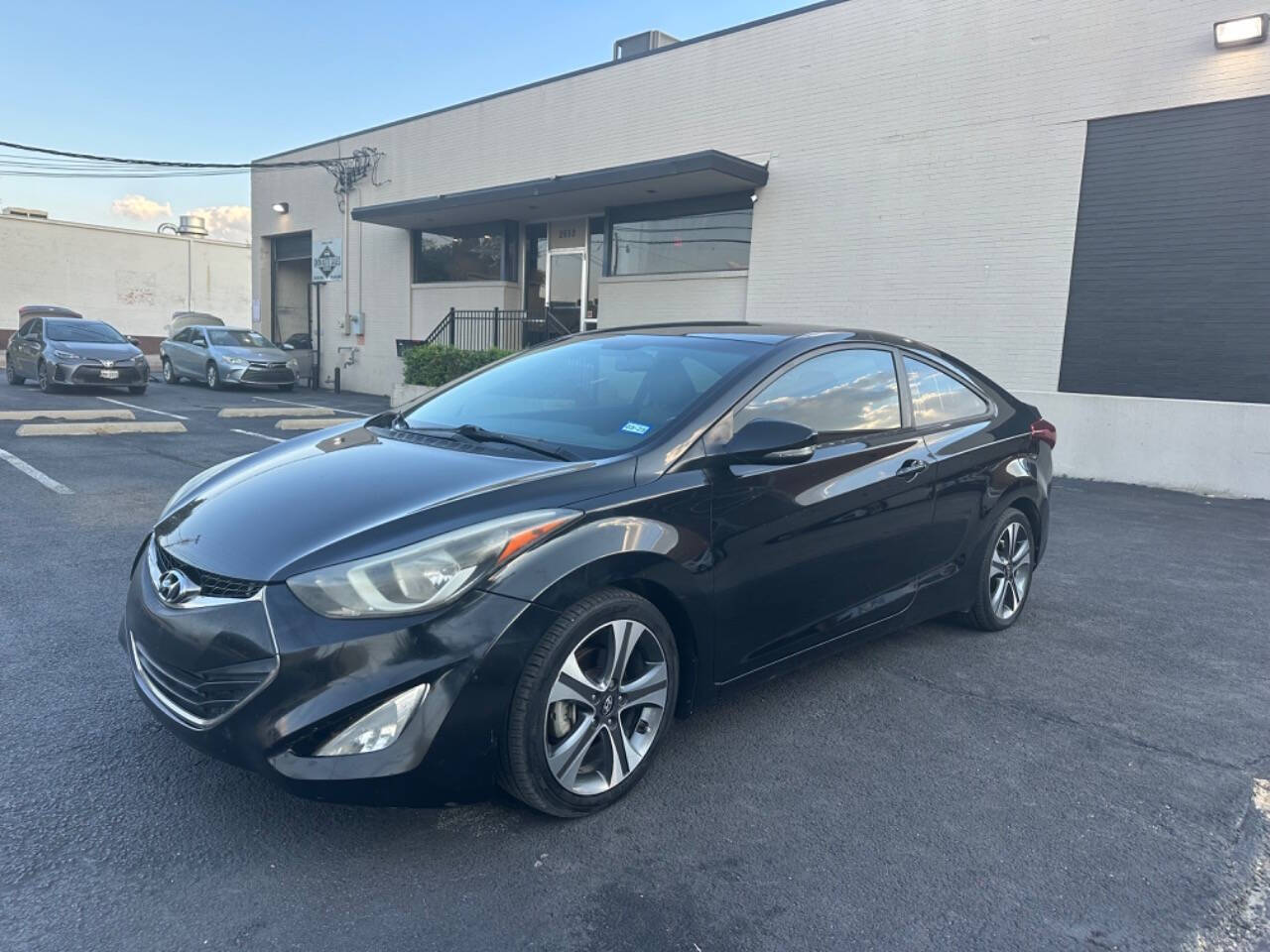 2014 Hyundai ELANTRA Coupe for sale at Sarenco Auto Inc in Dallas, TX