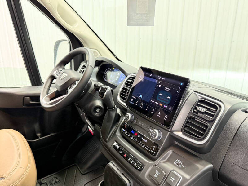2025 RAM ProMaster