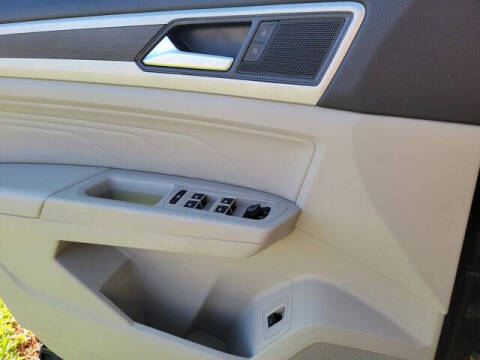 2022 Volkswagen Atlas V6 SE