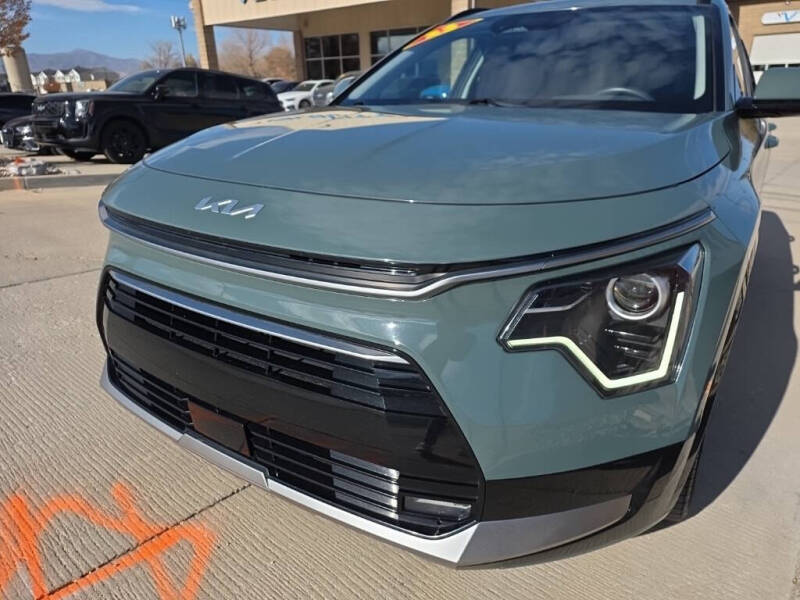 2023 Kia Niro EX Touring