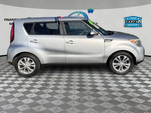 2015 Kia Soul +