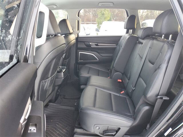 2023 Kia Telluride LX