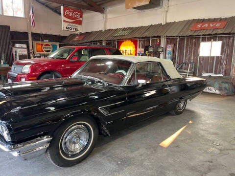 1965 Ford Thunderbird