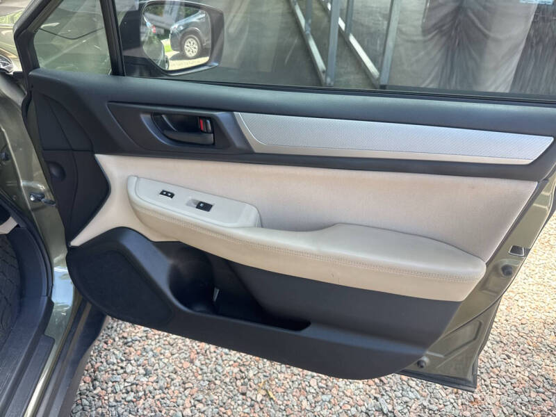 2016 Subaru Outback 2.5i