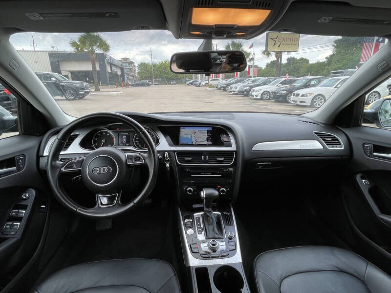 2016 Audi A4 2.0T quattro Premium