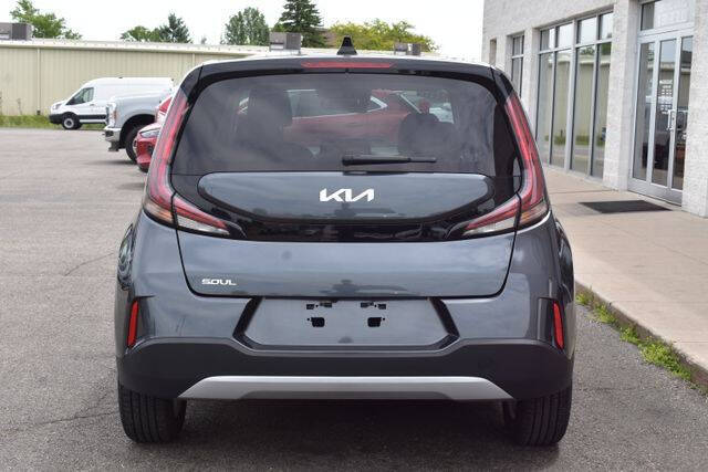 2025 Kia Soul LX
