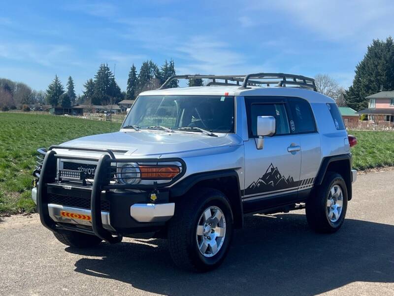 2007 Toyota FJ Cruiser for sale at Rave Auto Sales in Corvallis OR