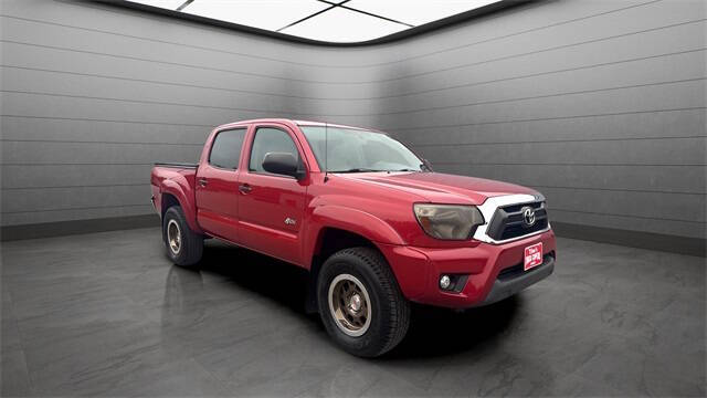 2015 Toyota Tacoma Base's photo