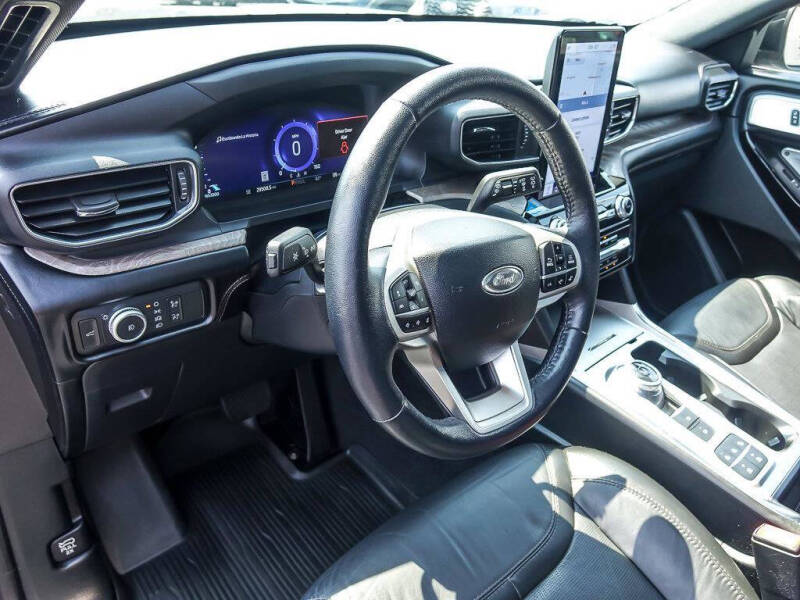 2022 Ford Explorer Platinum