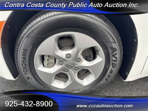 2017 Chrysler Pacifica Hybrid Touring Plus