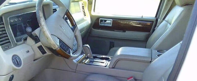 2012 Lincoln Navigator L