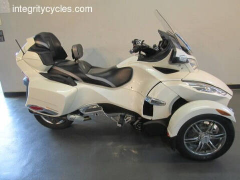 2011 Can-Am SPYDER RT LIMITED
