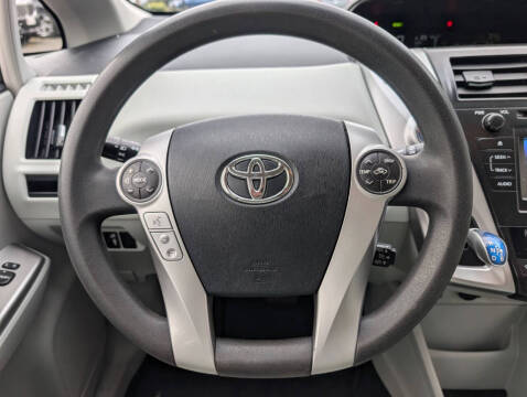 2012 Toyota Prius v Three