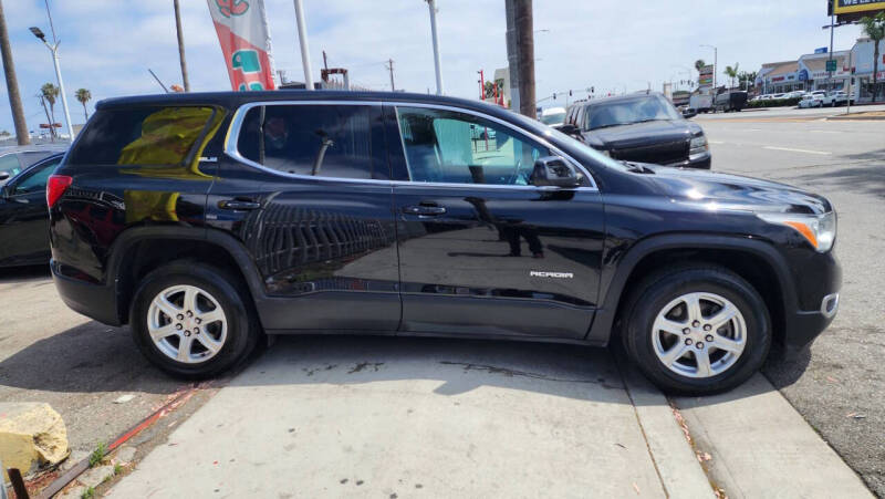 2019 GMC Acadia SLE-1