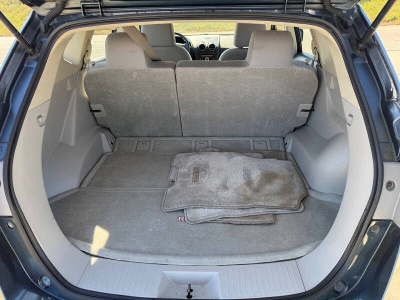2012 Nissan Rogue S