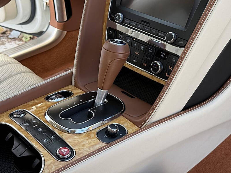 2016 Bentley Flying Spur V8